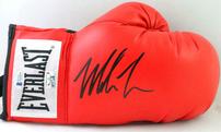 MIKE TYSON AUTOGRAPHED BOXING GLOVE 202//121